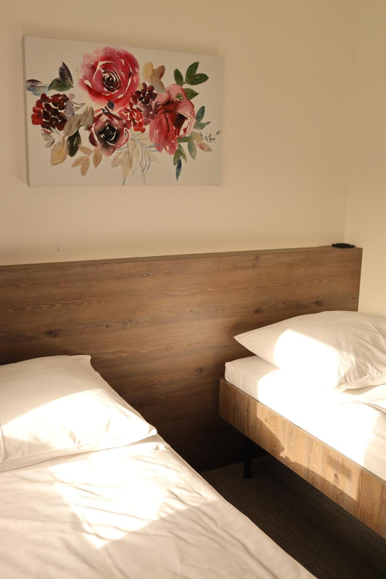 Golden Golem Hotel & Spa Praga Esterno foto